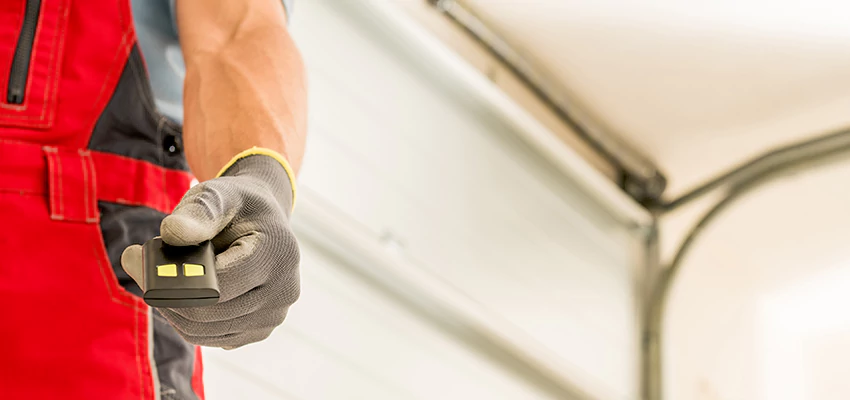 Residential Garage Door Security in Rubidoux, California