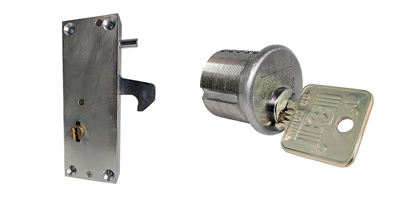 RR Fence Gates Brink Locks Repair in Rubidoux, California