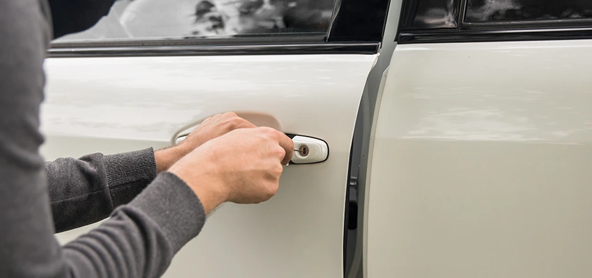 Unlock Car Door Service in Rubidoux, CA
